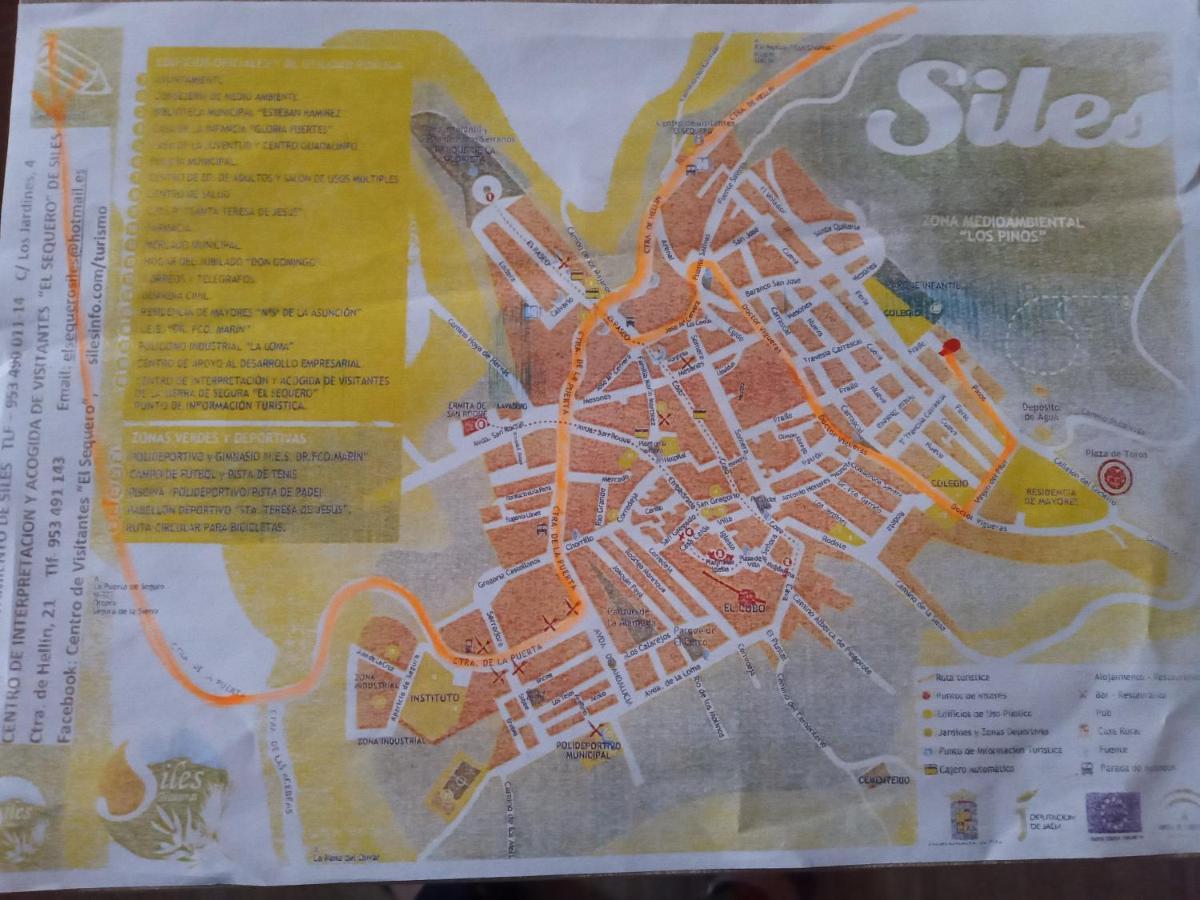 Affittacamere Casa Pinos Siles Esterno foto